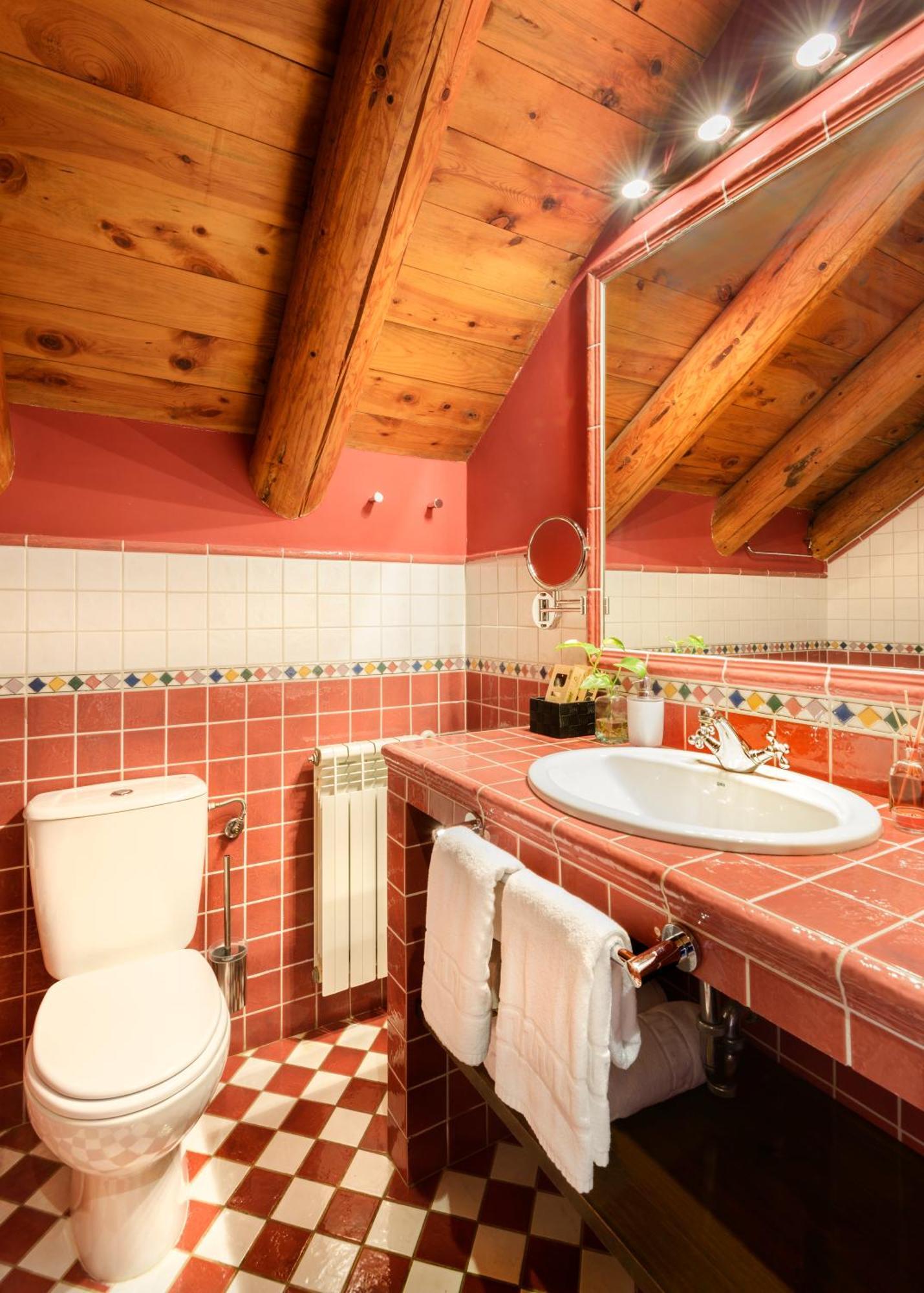 Hotel Rural El Mirador De Los Pirineos Santa Cruz de la Serós Buitenkant foto